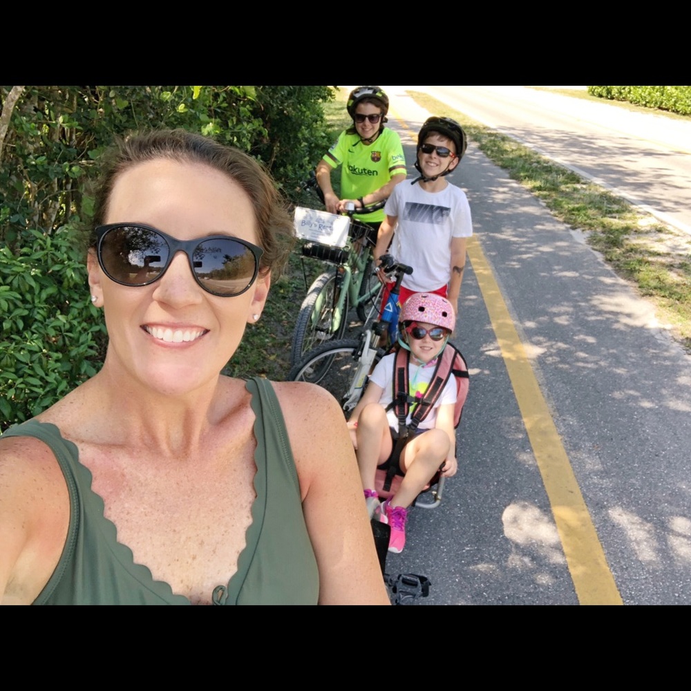 Meet your Posher, Holly